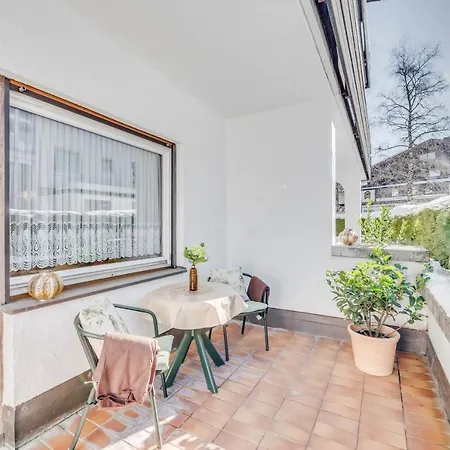 Olympiastrasse Apartment *