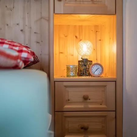 Seefeld Alpin - Gemuetliche Tiroler Stube