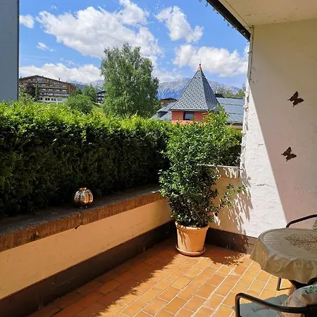 Seefeld Alpin - Gemuetliche Tiroler Stube *