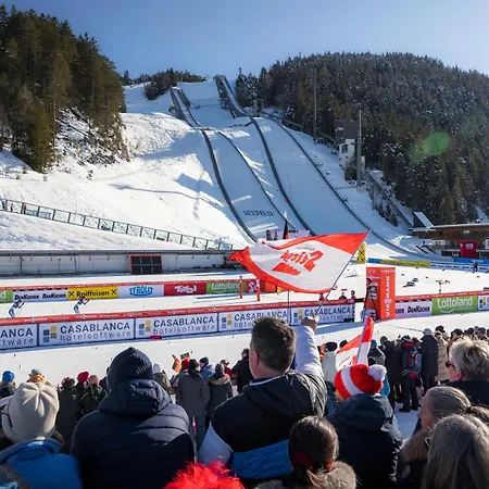 Seefeld Alpin - Gemütliches Tiroler Stube Apartamento Seefeld in Tirol