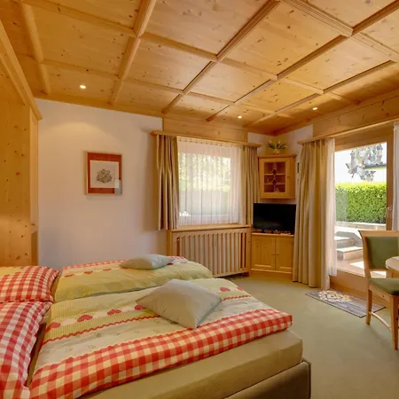 Seefeld Alpin - Gemuetliche Tiroler Stube * Seefeld in Tirol